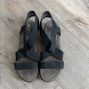 Mephisto Black Strappy Sandals